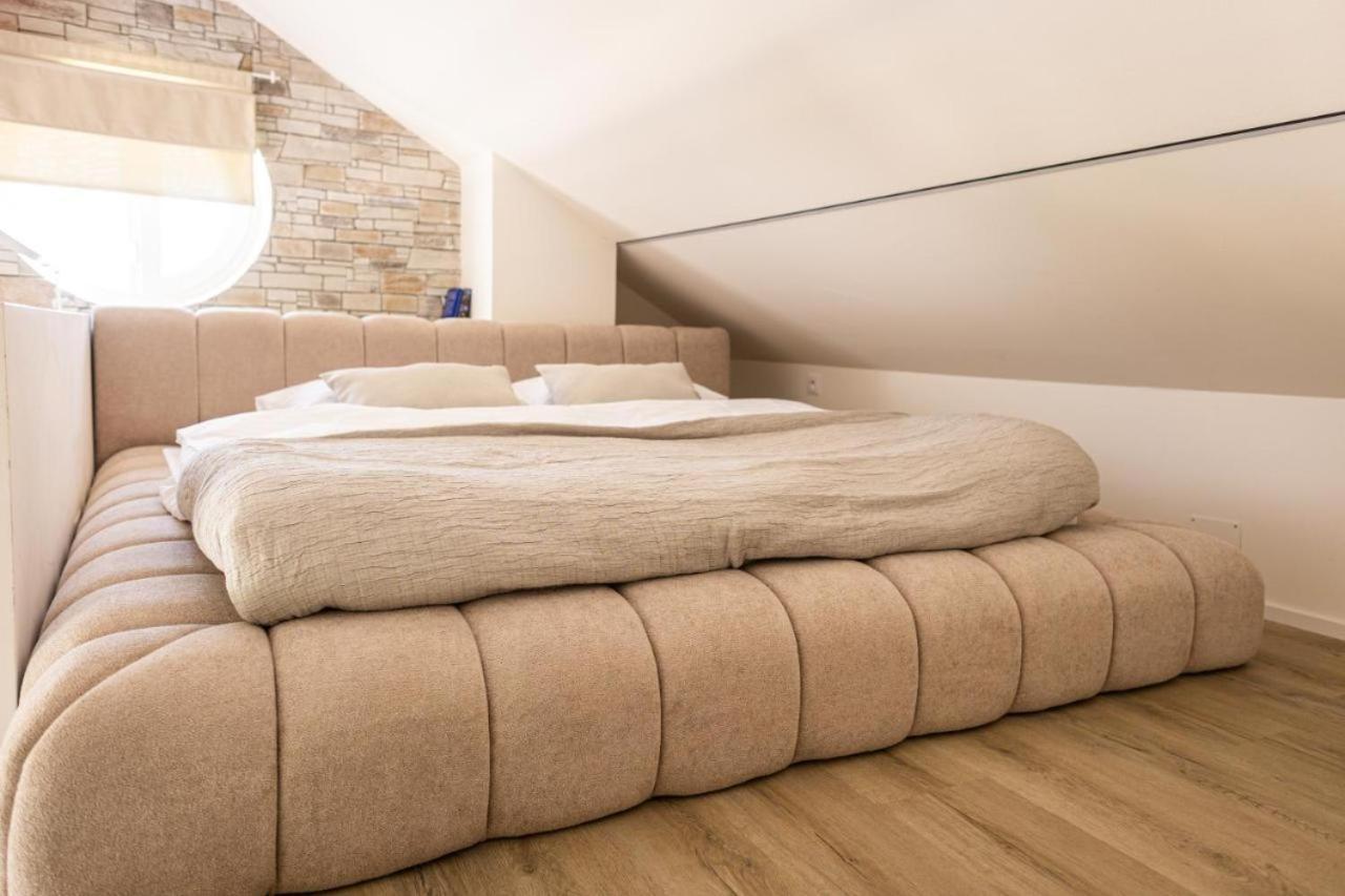 Palavske Apartmany Original بافلوف المظهر الخارجي الصورة